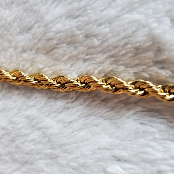 Gold plated necklace. 18k gold plated. New - Picture 3 of 5